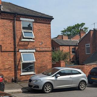 undefined, Sherbrooke Street, Lincoln
