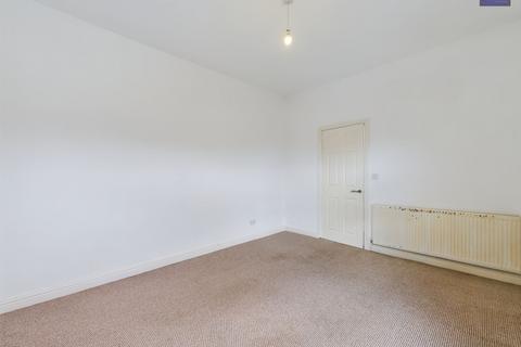 2 bedroom flat to rent, Lytham Road, Blackpool, FY1