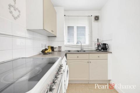 1 bedroom apartment for sale, Windmill Drive, London, NW2