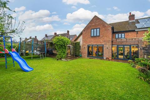 9 Bow Bank, Longworth, Abingdon, OX13 5ER