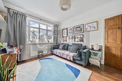 84 Alliance Road, London, SE18 2BA