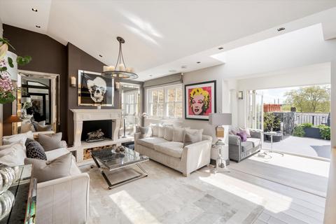 3 bedroom penthouse for sale, Culford Gardens, London, SW3