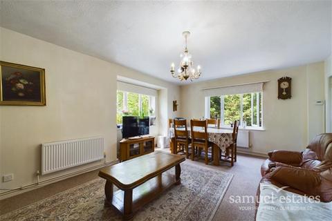 2 bedroom flat for sale, Ludford Close, Croydon, CR0