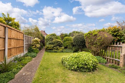 14 Herbert Road, Bexleyheath, DA7 4QE