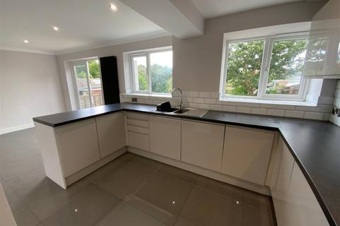 19 Wyre Close, Paignton, TQ4 7RU