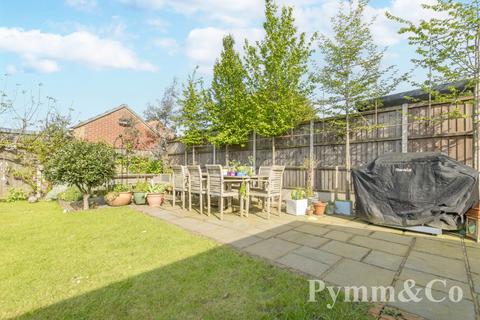 4 bedroom chalet for sale, Reepham Road, Norwich NR6