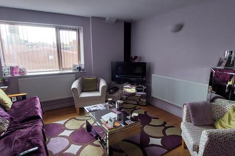 2 bedroom flat for sale, Alfred Street, Rushden NN10