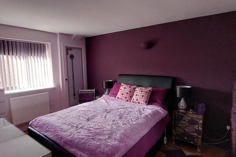 2 bedroom flat for sale, Alfred Street, Rushden NN10