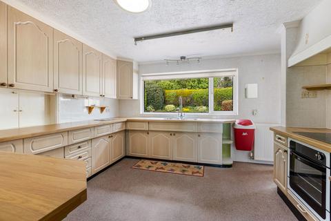 91 Broadley Drive, Torquay, TQ2 6UT
