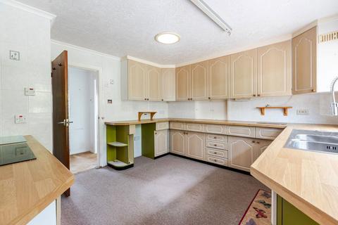 91 Broadley Drive, Torquay, TQ2 6UT