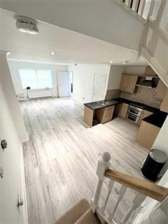 2 bedroom apartment to rent, Ormskirk Road, Pemberton