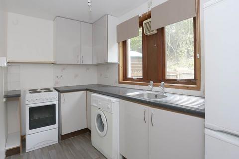 2 bedroom flat to rent, 185A Lochee Road, ,