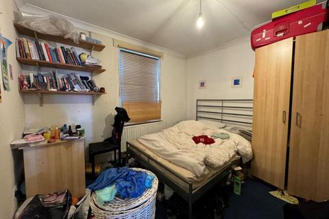 53 Clifford Gardens, London, NW10 5JE