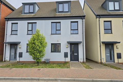 3 bedroom semi-detached house for sale, Ffordd Y Mileniwm