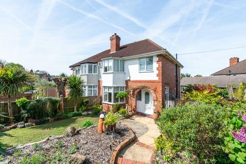 53 Littleheath Road, South Croydon, CR2 7SJ