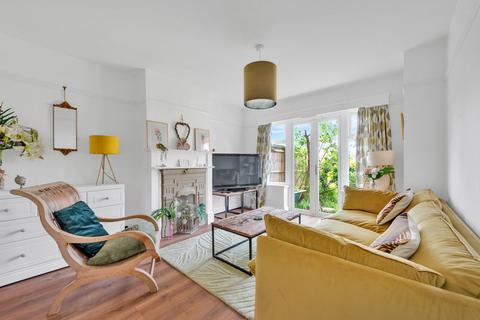 53 Littleheath Road, South Croydon, CR2 7SJ