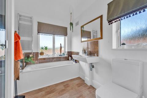 53 Littleheath Road, South Croydon, CR2 7SJ