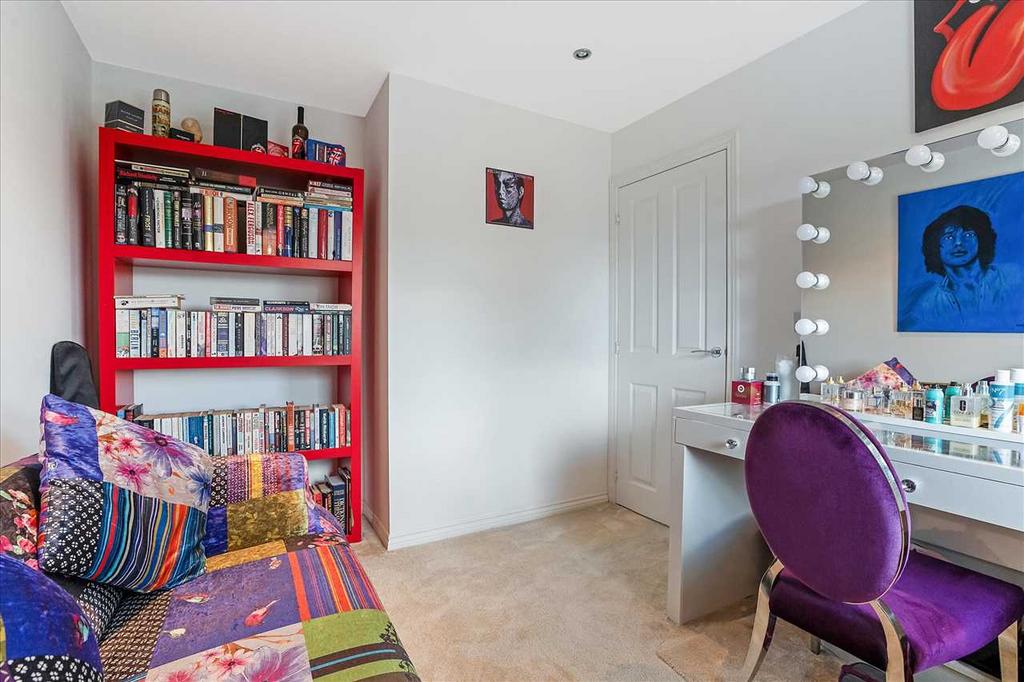 Bedroom Three (2)