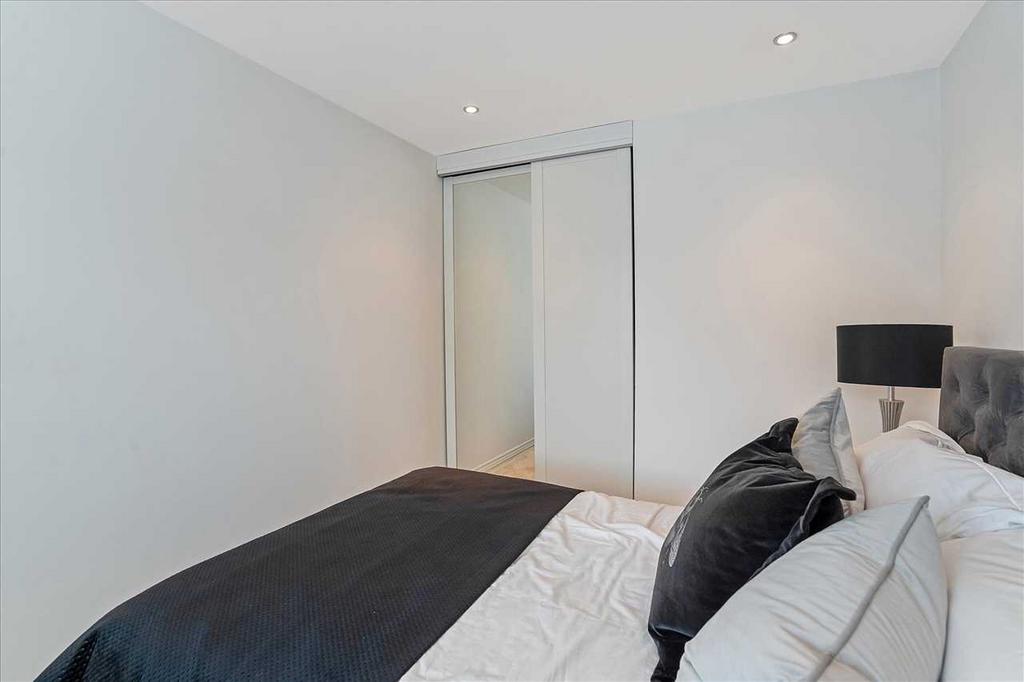 Bedroom Four (2)