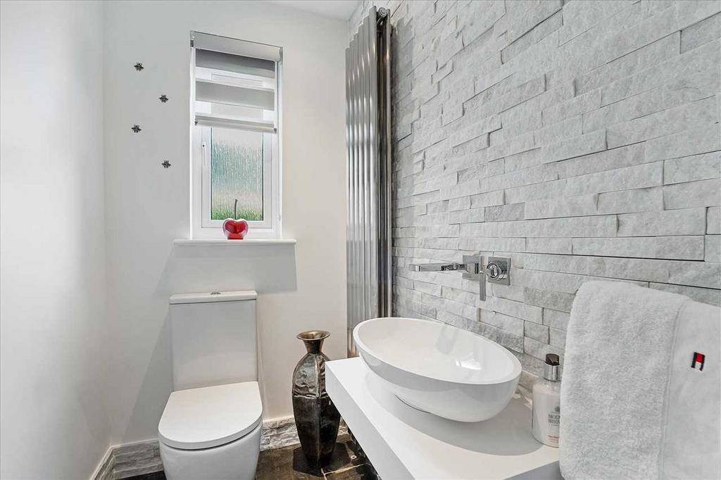 Lower Level WC