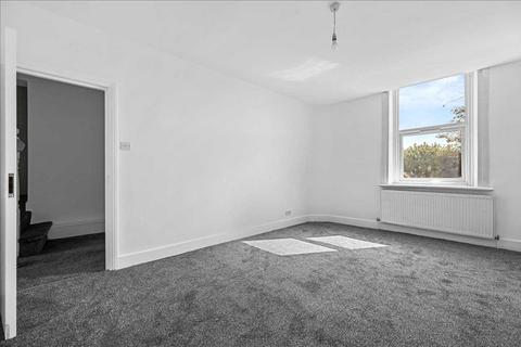 1 bedroom apartment to rent, Streatham High Road, Streatham