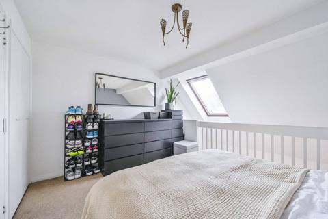 2 bedroom maisonette for sale, Bunning Way, Caledonian Road, London, N7