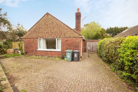 3 bedroom bungalow for sale, Nodes Road, Cowes