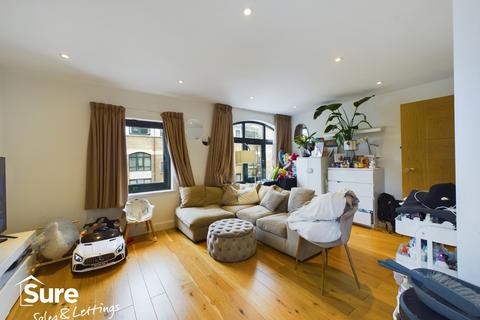 1 bedroom apartment for sale, Corner Hall, Hemel Hempstead, Hertfordshire, HP3