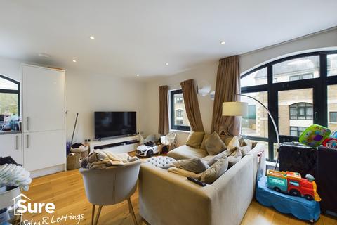 1 bedroom apartment for sale, Corner Hall, Hemel Hempstead, Hertfordshire, HP3