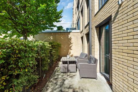 1 bedroom apartment for sale, London SW6