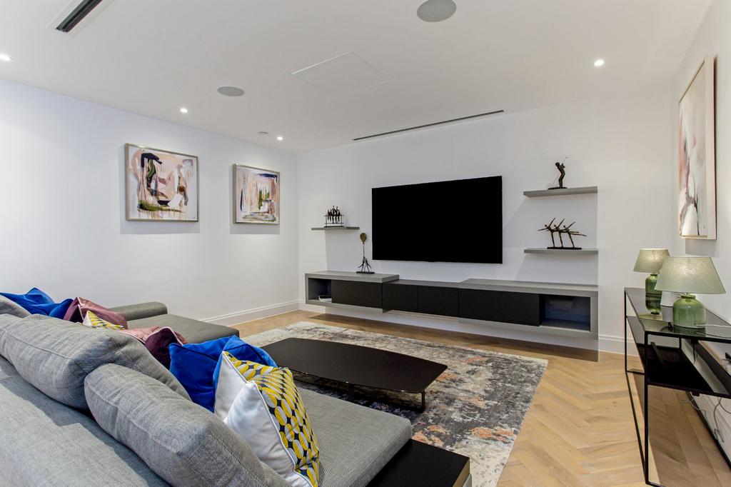 Games/Family Room