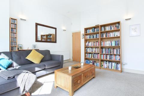 1 bedroom ground floor flat for sale, 13 Mill Lane, The Shore, Edinburgh, EH6 6TJ