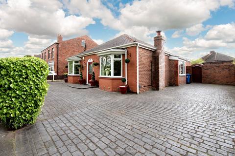 3 bedroom detached bungalow for sale, Hallfields Road, Warrington, WA2