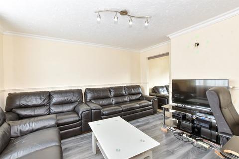 3 bedroom end of terrace house for sale, Uplands Road, Romford, Essex