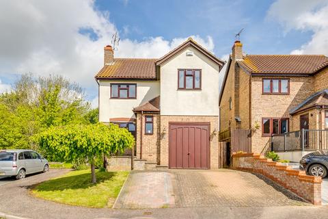 4 bedroom detached house for sale, Wickham Way, Ware SG11