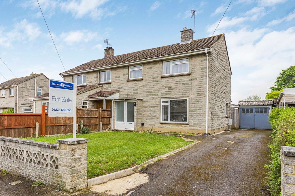 Larkhill Road, Abingdon, OX14 3 bed semidetached house for sale £469,000