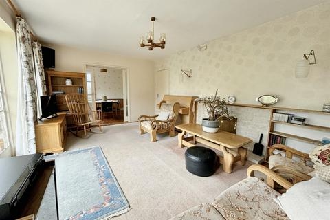 4 bedroom detached bungalow for sale, Preston