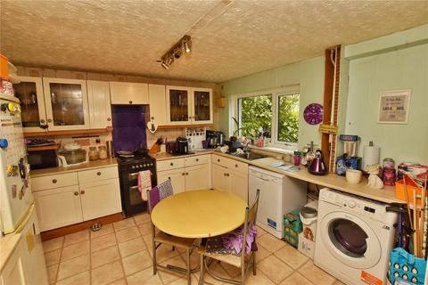 3 bedroom terraced house for sale, Langsett Avenue, Glossop, Derbyshire, SK13