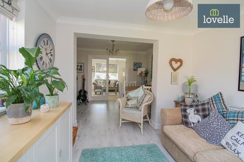 46 Chadwell Springs, Waltham, Grimsby, DN37 0UU