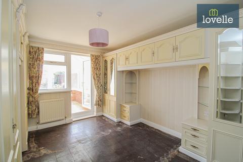 9 Windermere Avenue, Grimsby, DN33 3BN