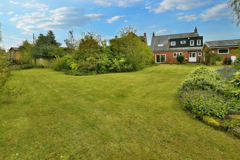 Grange House, Streetgate 4 bed detached house for sale - £425,000