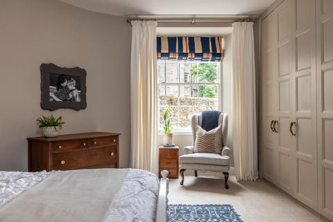 10a Albyn Place, Edinburgh, EH2 4NG