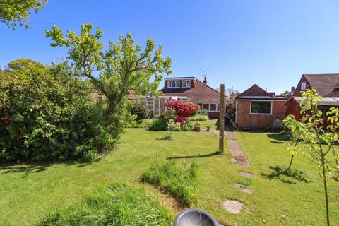 4 bedroom property for sale, Church Road, Hayling Island