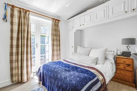 3 bedroom apartment to rent, Epirus Road London SW6