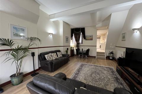 3 bedroom terraced house for sale, Plumstead Common Road, London, SE18