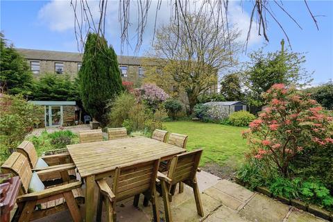 Friends Cottage, 13 Earby Road, Salterforth, Barnoldswick, BB18 5TQ
