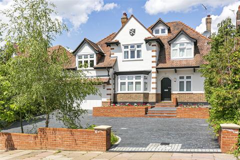 5 bedroom detached house for sale, Eversley Crescent, London, Enfield, N21