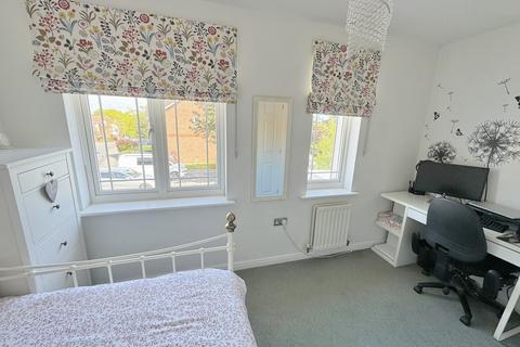 2 bedroom end of terrace house for sale, Alder Heights, Branksome , Poole, BH12