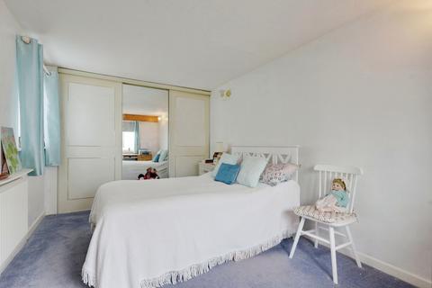 43 Beambridge Place, Basildon, SS13 3LN