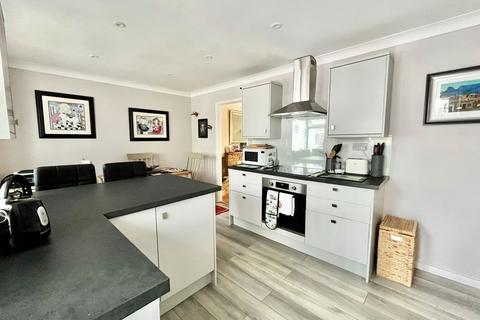 21 Bridle Close, Paignton, TQ4 7SL